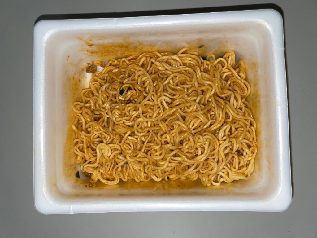 ペヤング史上最強の辛さを誇る 獄激辛坦々やきそば は本当に危険 まぐろブログ